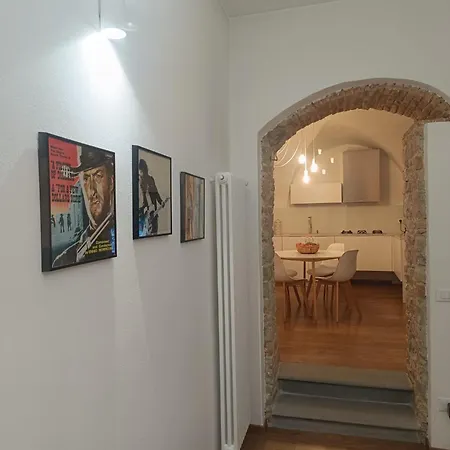 Holiday home Il Piazzolo, Un Angolo Di Storia Carobbio degli Angeli