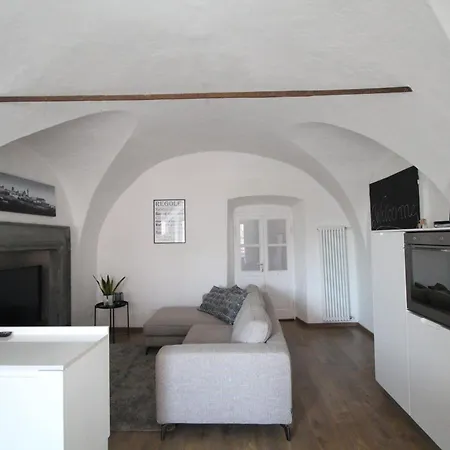 Holiday home Il Piazzolo, Un Angolo Di Storia